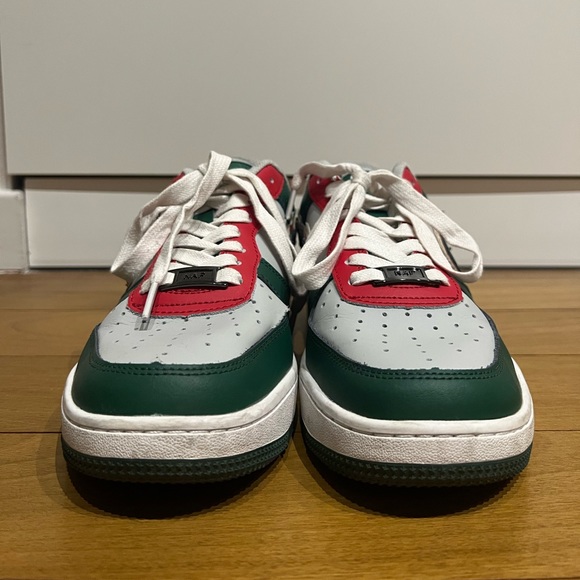 NAF Sneaker - Picture 2 of 8